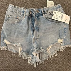 Zara cut off denim shorts